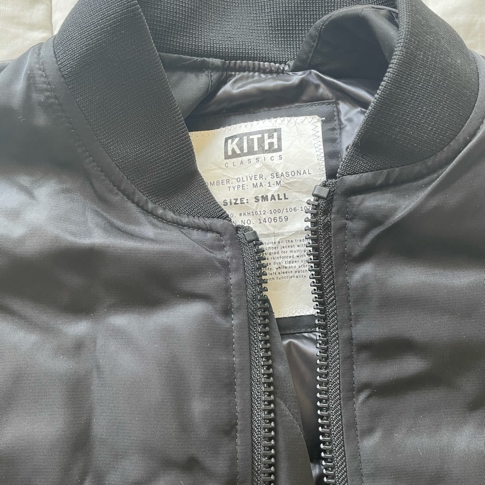 Kith Bomber - Picture 2 of 3